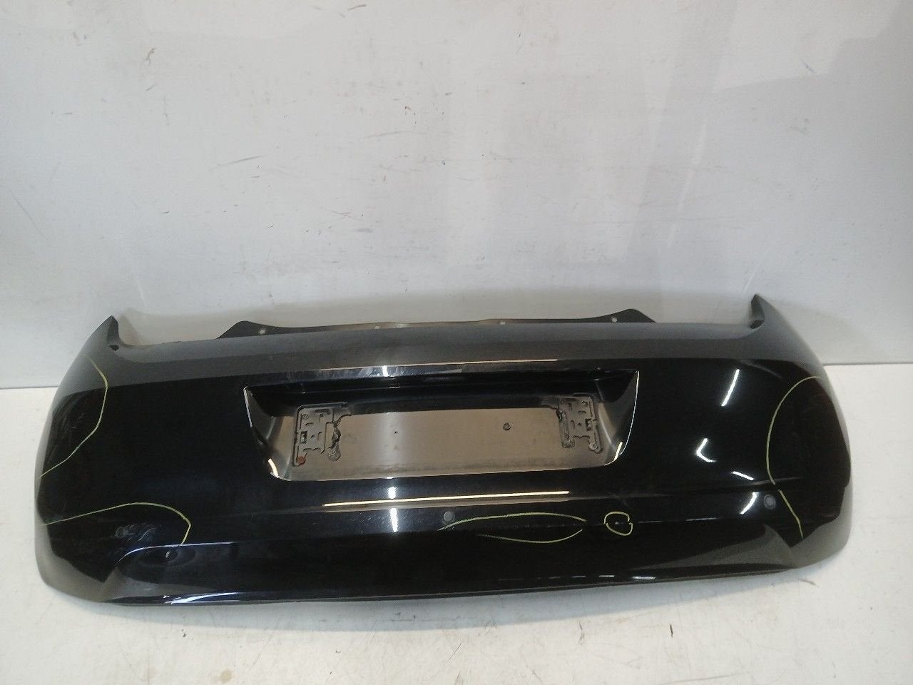 Bumper achter Skoda Citigo, Onderdelen@venauto.nl, Van der Ven Autorecycling B.V., Gebruikt, Ettenseweg 76, 4706 PB Roosendaal, The Netherlands