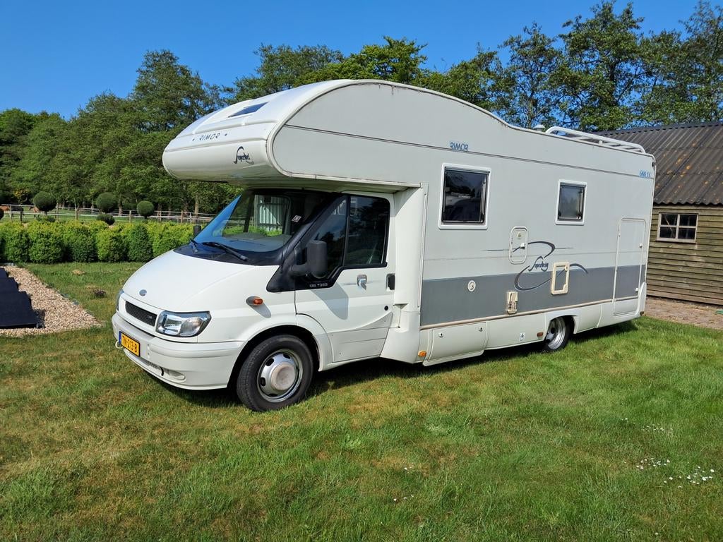 Rimor gezinscamper 6 slaapplaatsen 2005 161000 km  €18750.00, Caravans en Kamperen, Campers, Particulier, Half-integraal, Ford