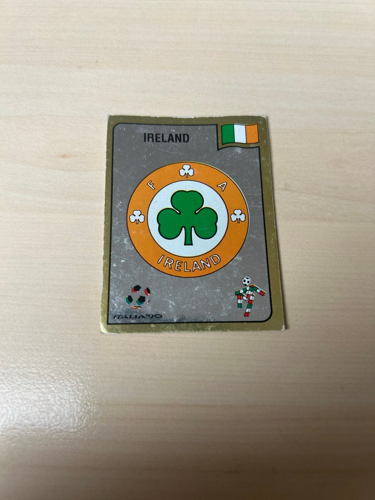 Panini Italia '90 Ierland Embleem, Ophalen of Verzenden, Zo goed als nieuw, Sticker
