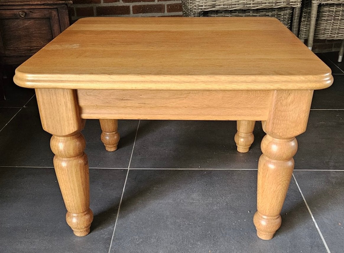 Tafeltje massief eiken blank patine, Ophalen, Zo goed als nieuw, Rechthoekig, 50 tot 100 cm