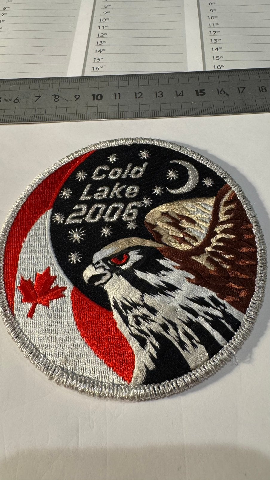 Patch f-16 swirl luchtmacht klu cold lake zilver draad, Verzamelen, Ophalen of Verzenden, Zo goed als nieuw, Patch, Badge of Embleem
