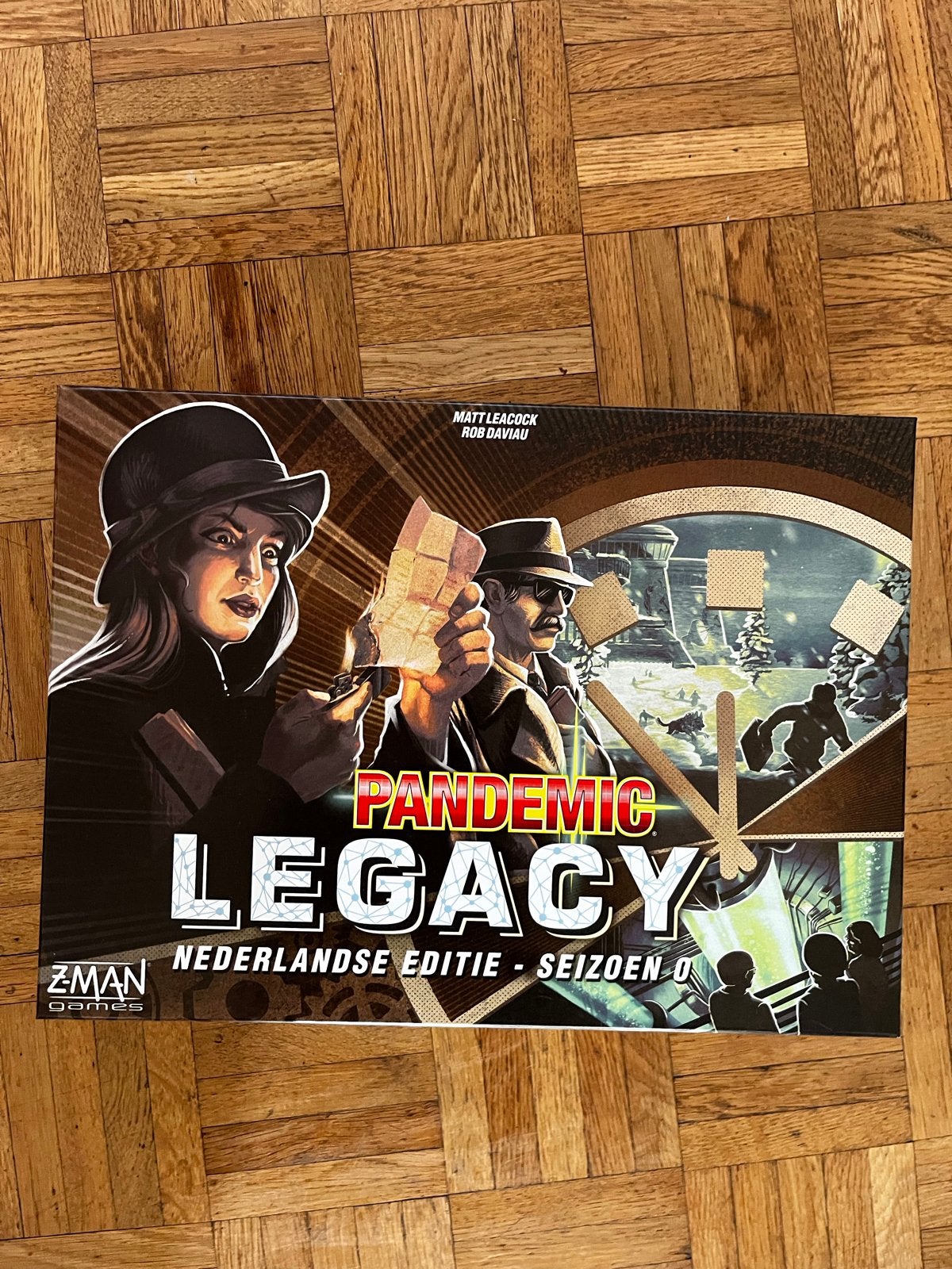 Pandemic Legacy: Seizoen 0 - Nederlands. NIEUW!, Hobby en Vrije tijd, Drie of vier spelers, Ophalen of Verzenden, Nieuw