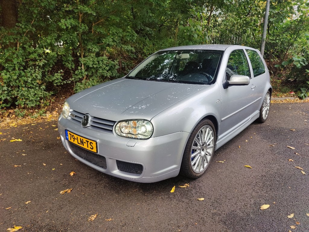 Volkswagen Golf 3.2 V6 177KW R32 4MOTION 2003 Grijs, 1440 kg, Zwart, 3189 cc, 0 kg