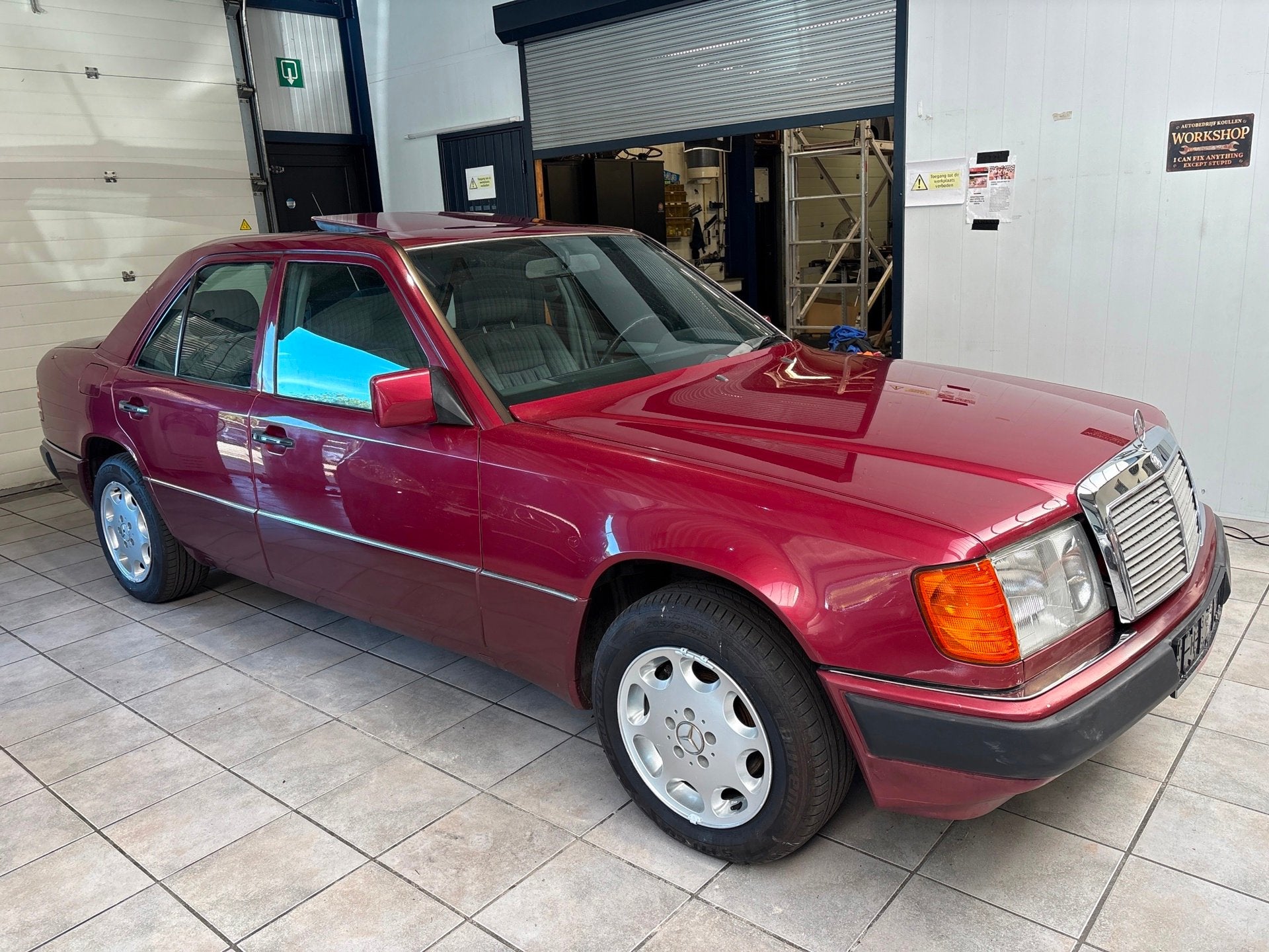 Mercedes-Benz 200-500 (W124) 230 E, foto 12