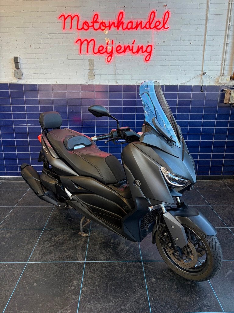 Yamaha Scooter 400 X-Max ABS *Weinig km!, Motoren, Motoren | Yamaha, 395 cc, Bedrijf, 12 t/m 35 kW, LED Verlichting