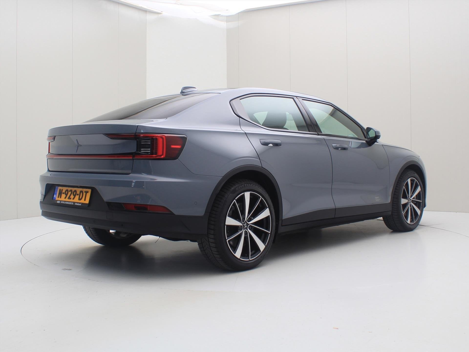 Polestar 2 Long Range Dual Motor 408PK 78kWh 91% SoH [ PILOT, Auto's, Polestar 2, Stof, Gebruikt, Zwart