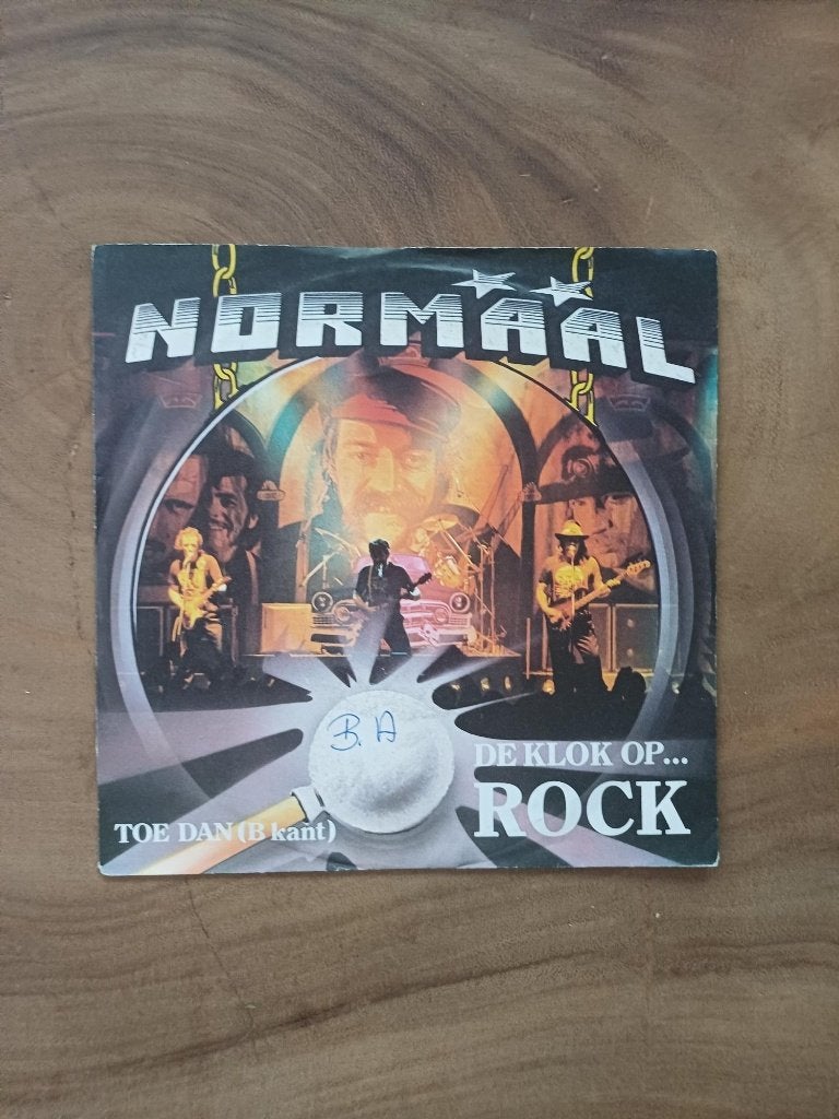 Normaal - De Klok op Rock - Single - Vinyl, Ophalen of Verzenden, Zo goed als nieuw, Overige formaten, Rock