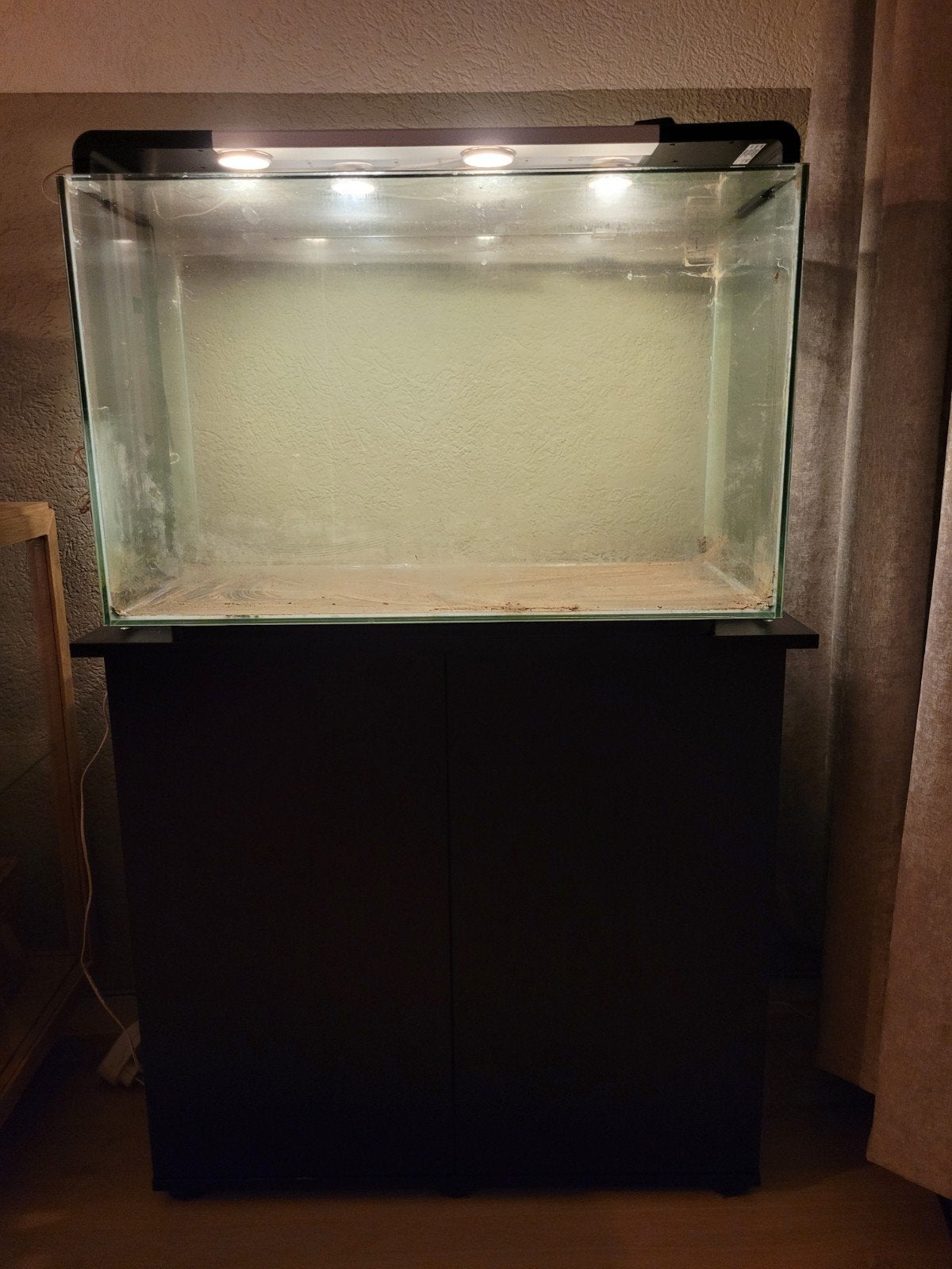 Home 110 aquarium
77x36x53 cm, Ophalen, Zo goed als nieuw, Leeg aquarium