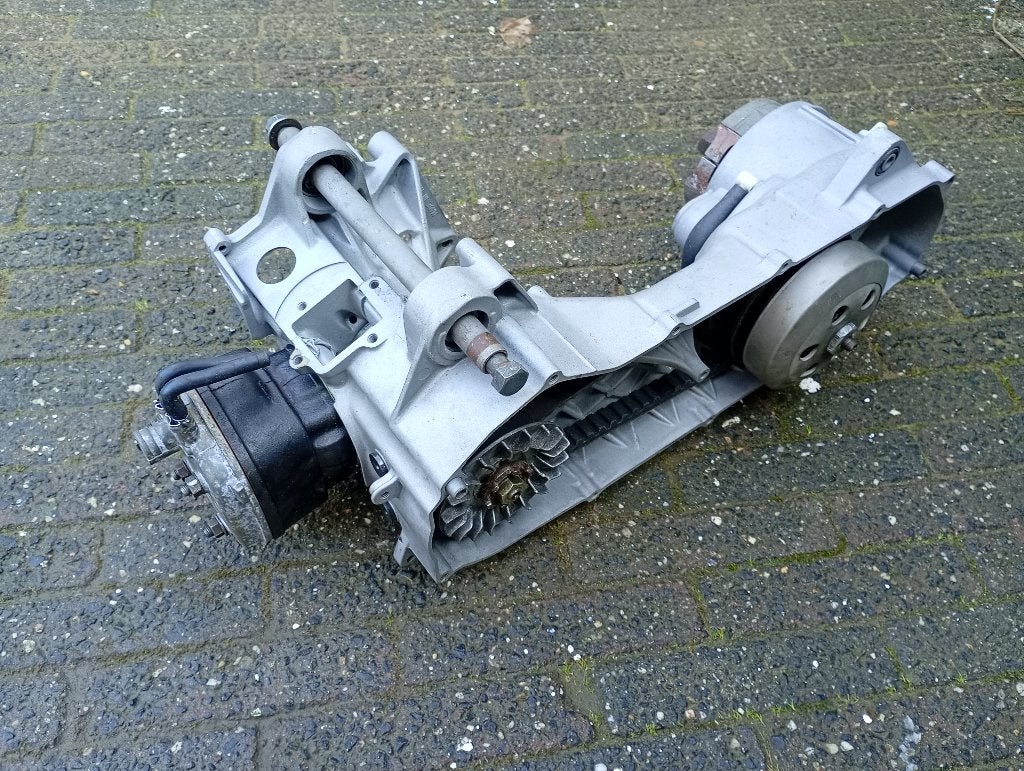 Motorblok Yamaha Jog, Ophalen of Verzenden, Zo goed als nieuw, Blok, Yamaha