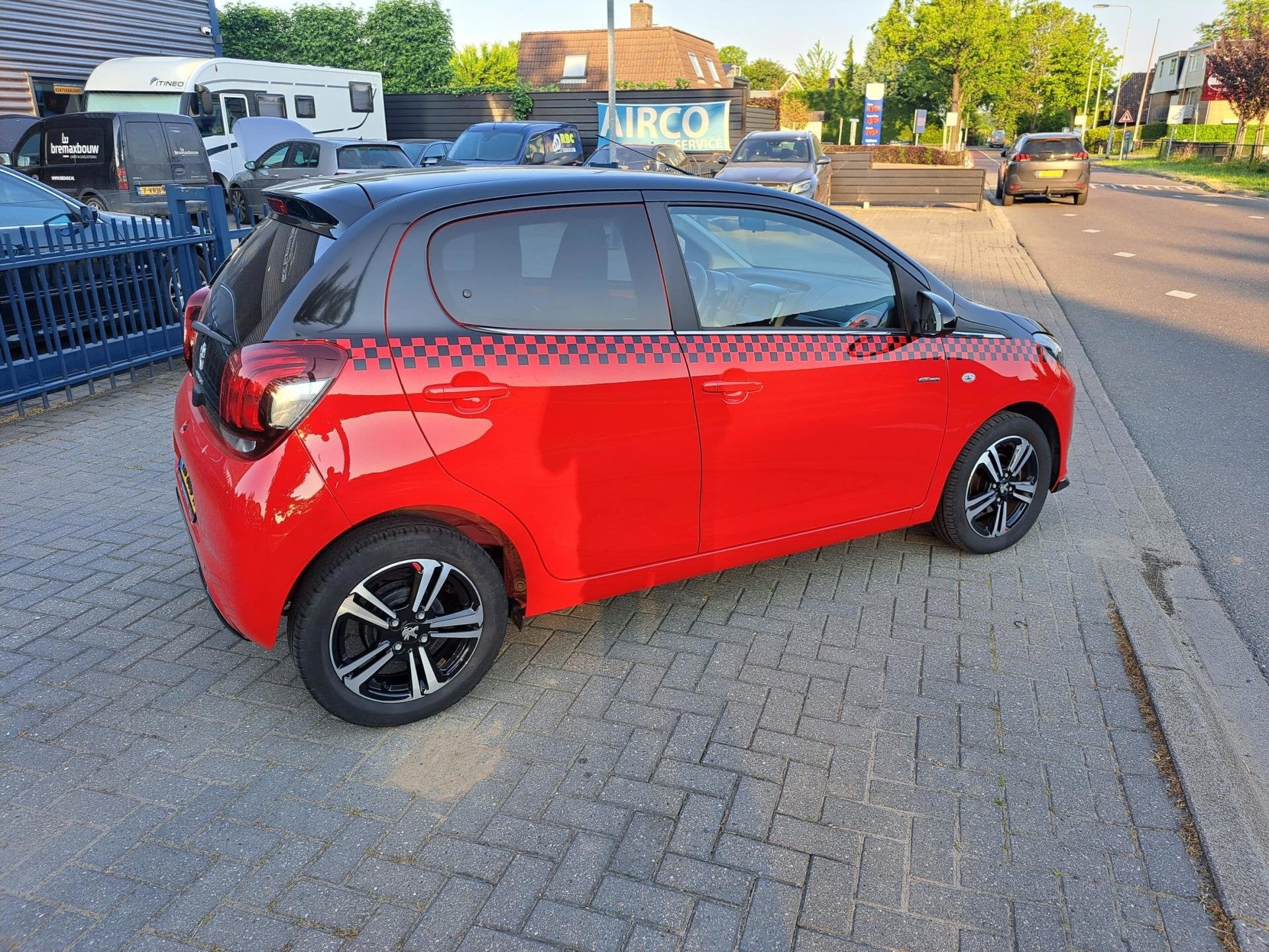 Peugeot 108 1.0 e-VTi GT-Line Navi/camera, Voorwielaandrijving, Gebruikt, Euro 6, 4 stoelen