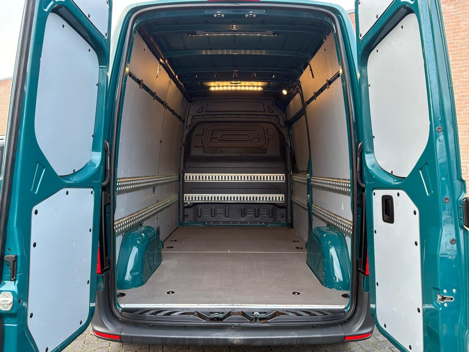 Mercedes-Benz Sprinter 315CDI 150PK L2H2 9G-Tronic / M-Bux /, Automaat, Gebruikt, 4 cilinders, Mercedes-Benz