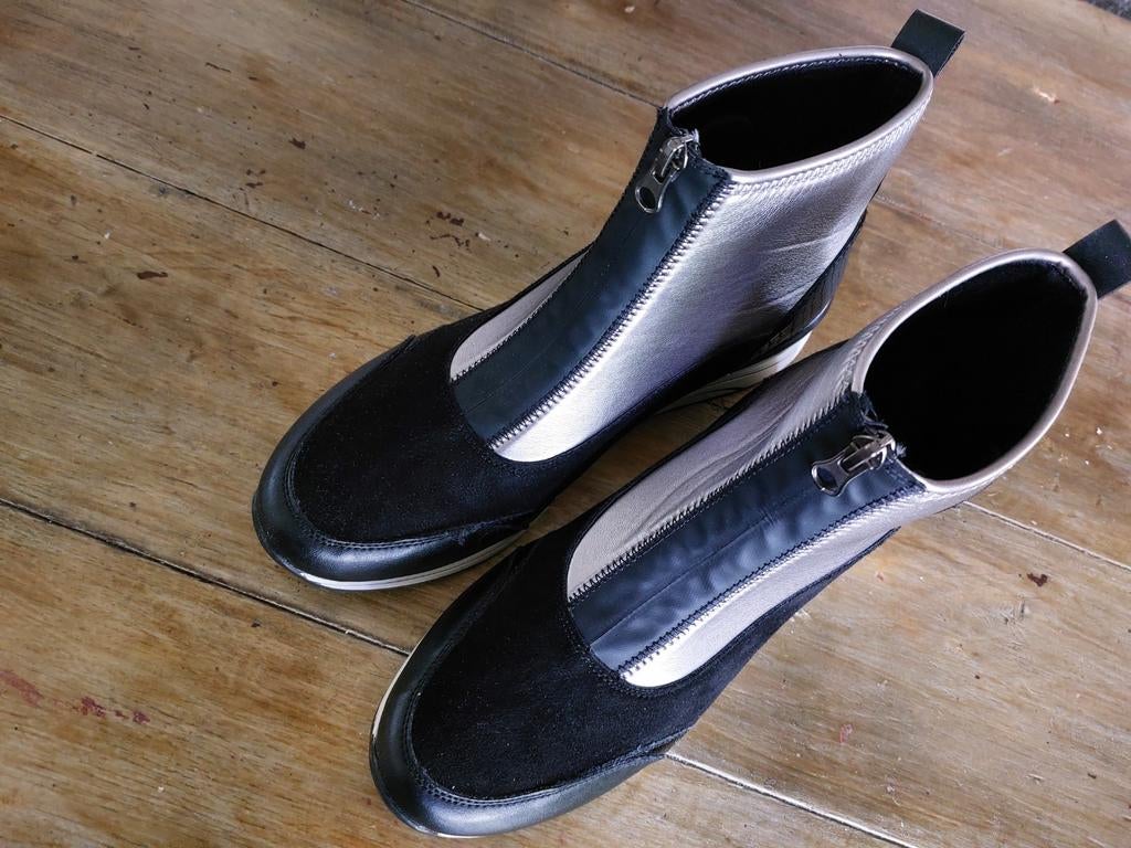 Remonte sneakers zwart/brons, maat 43, zo goed als nieuw, Zwart, Remonte, Ophalen of Verzenden, Sneakers of Gympen