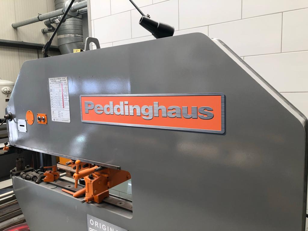 Triumph peddinghouse plaat bewerkingmachine, 33 - 40 uur, Overige niveaus, Overige vormen