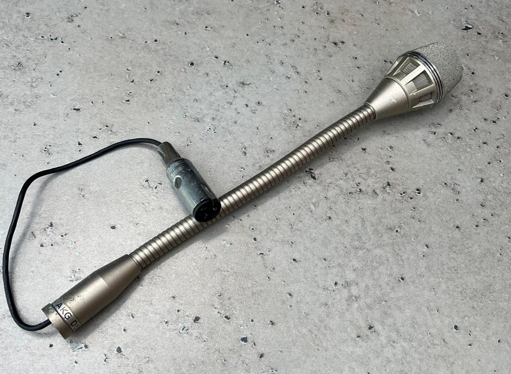 AKG D590. 200.ohm  microfoon, Gebruikt, G, G, G