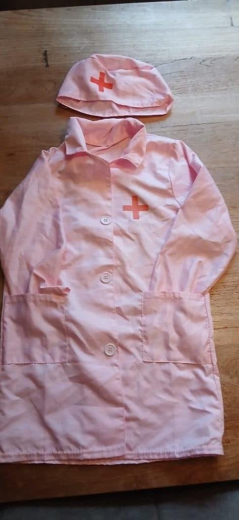 Roze doktersjas met muts verkleden, Kinderen en Baby's, Carnavalskleding en Verkleedspullen, Ophalen of Verzenden, Zo goed als nieuw