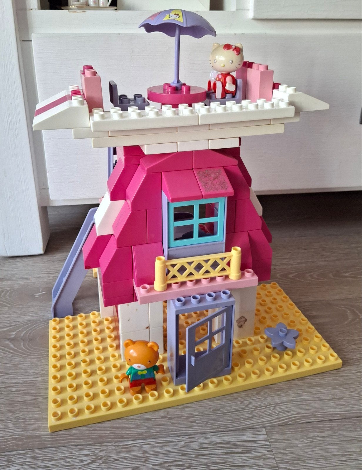hello kitty huis hoog, Ophalen of Verzenden, Gebruikt