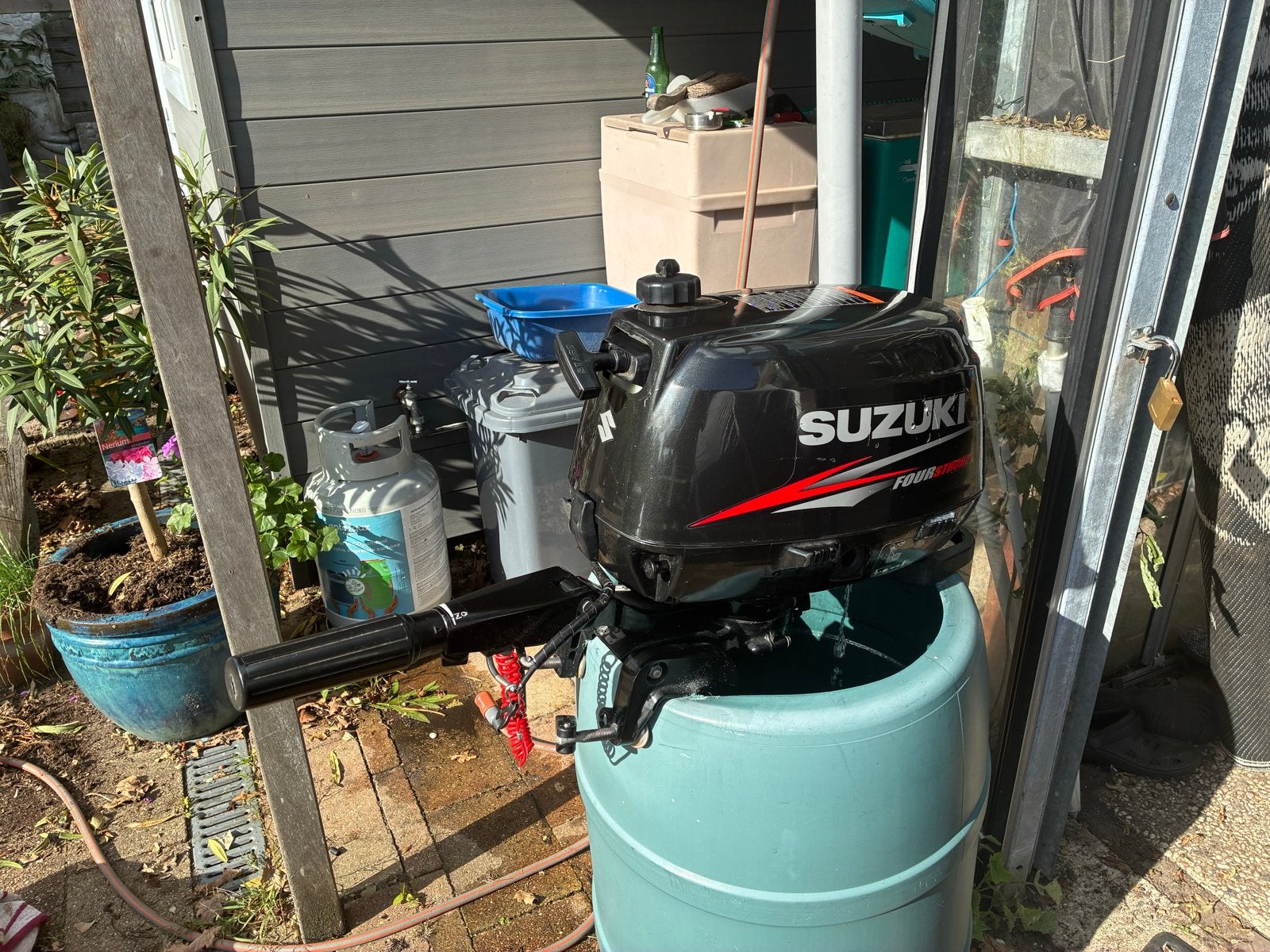 Suzuki DF6A Buitenboordmotor - Zo goed als nieuw
