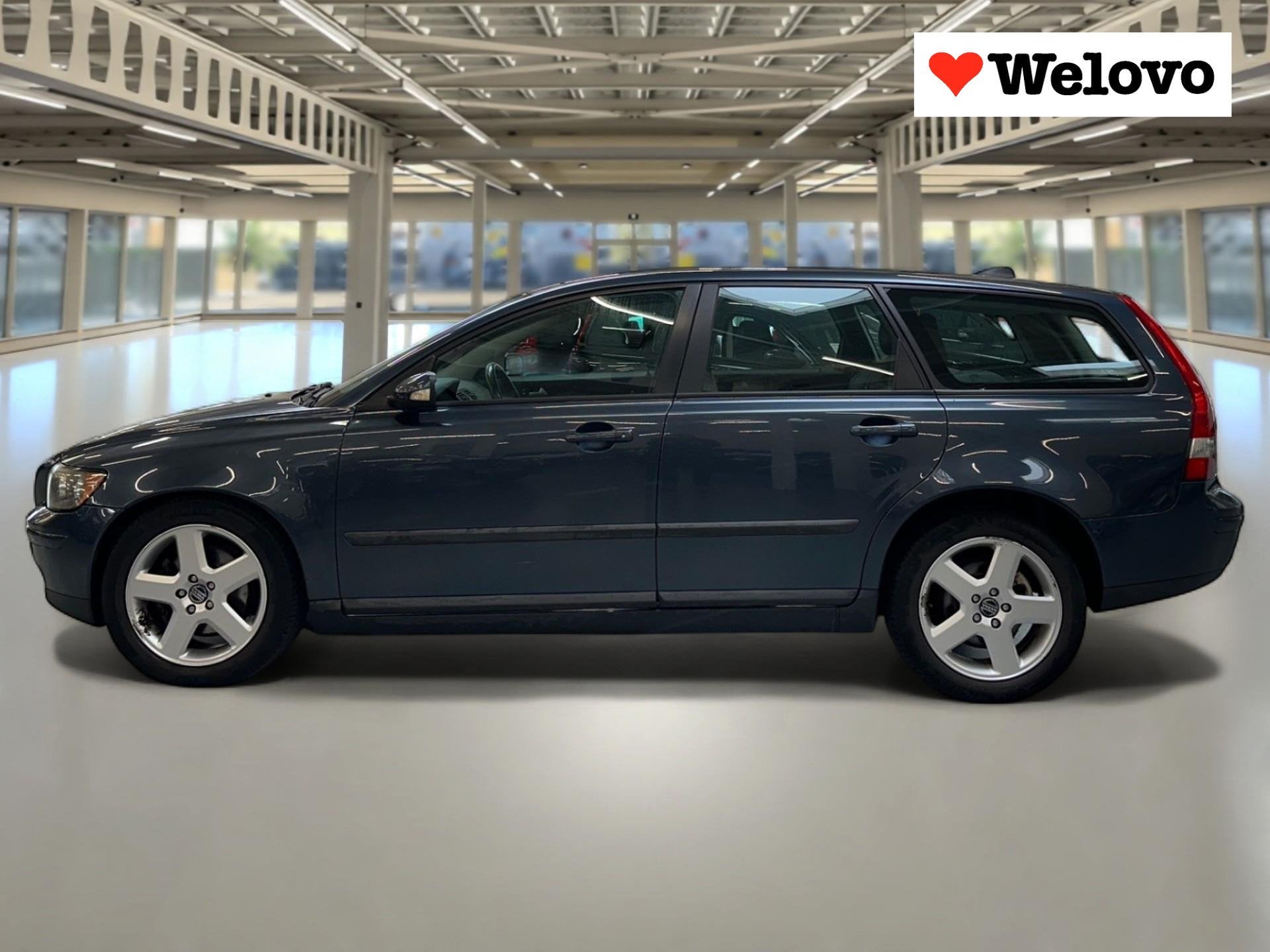 Volvo V50 2.4 Momentum Trekhaak, carkit..., Auto's, Stof, Gebruikt, Zwart, 700 kg