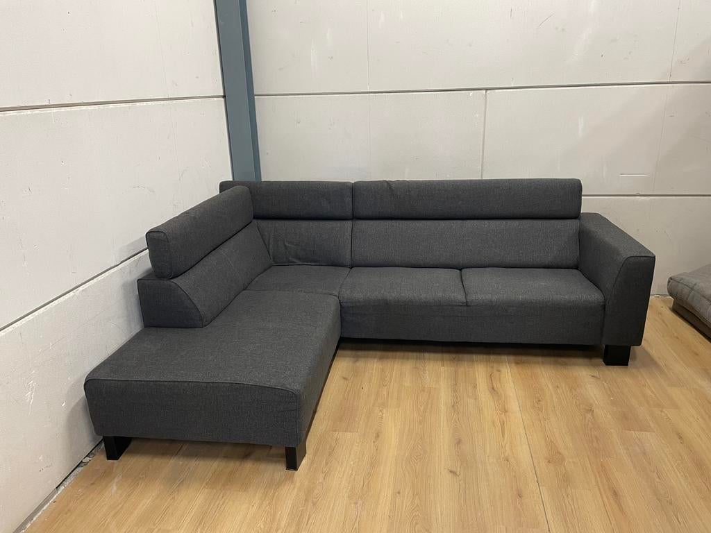 Mooie luxe grijze hoekbank met hoofdsteunen - GEREINIGD!!!, Huis en Inrichting, Banken | Bankstellen, Ophalen, 250 tot 300 cm