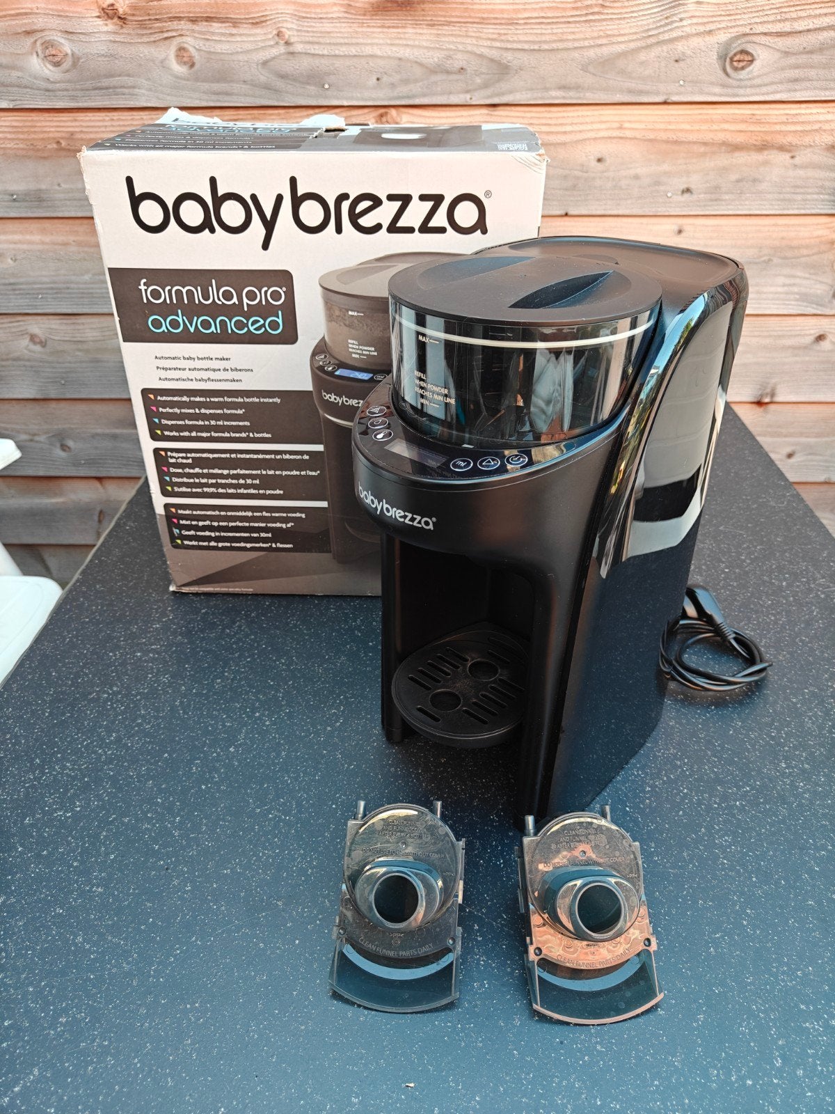 Baby Brezza formula pro advanced zwart+ Extra trechter, Gebruikt, Ophalen of Verzenden, Babyvoedingmaker, BPA-vrij