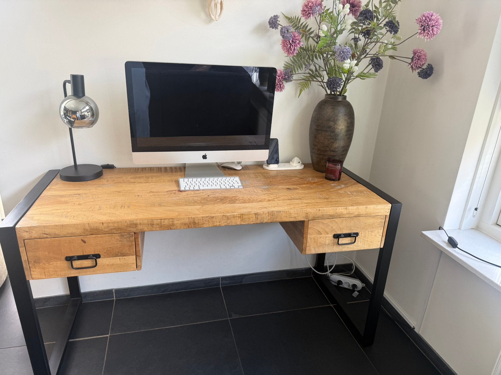 Mango houten bureau met lades, Ophalen, 150 cm, Hout, Zo goed als nieuw