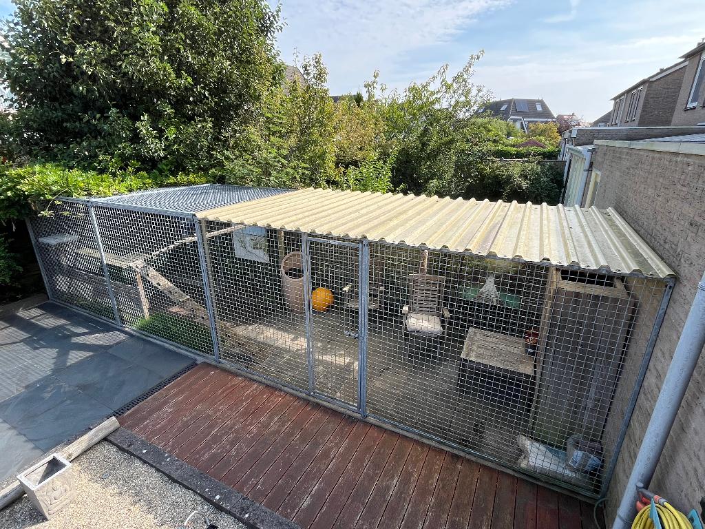 Dierenkennel / Dierenren, Ophalen, Gebruikt