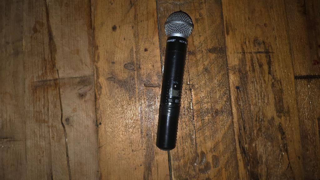 Shure SLX 4/B58 K3E, Muziek en Instrumenten, Microfoons, Ophalen of Verzenden, Gebruikt, Zangmicrofoon, Draadloos