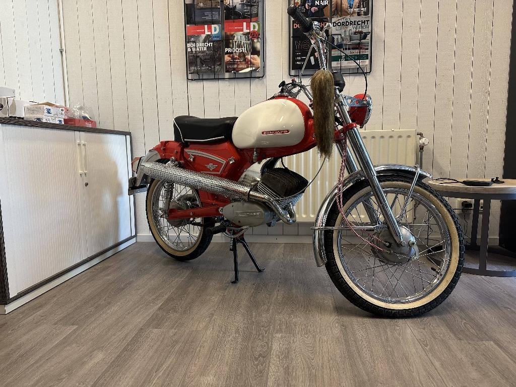 Zündapp 517, Ophalen, Overige modellen, Maximaal 45 km/u, Zo goed als nieuw