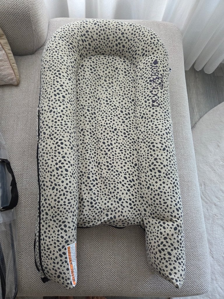 Babynestje Dockatot, Ophalen of Verzenden, Zo goed als nieuw, Reisbedje