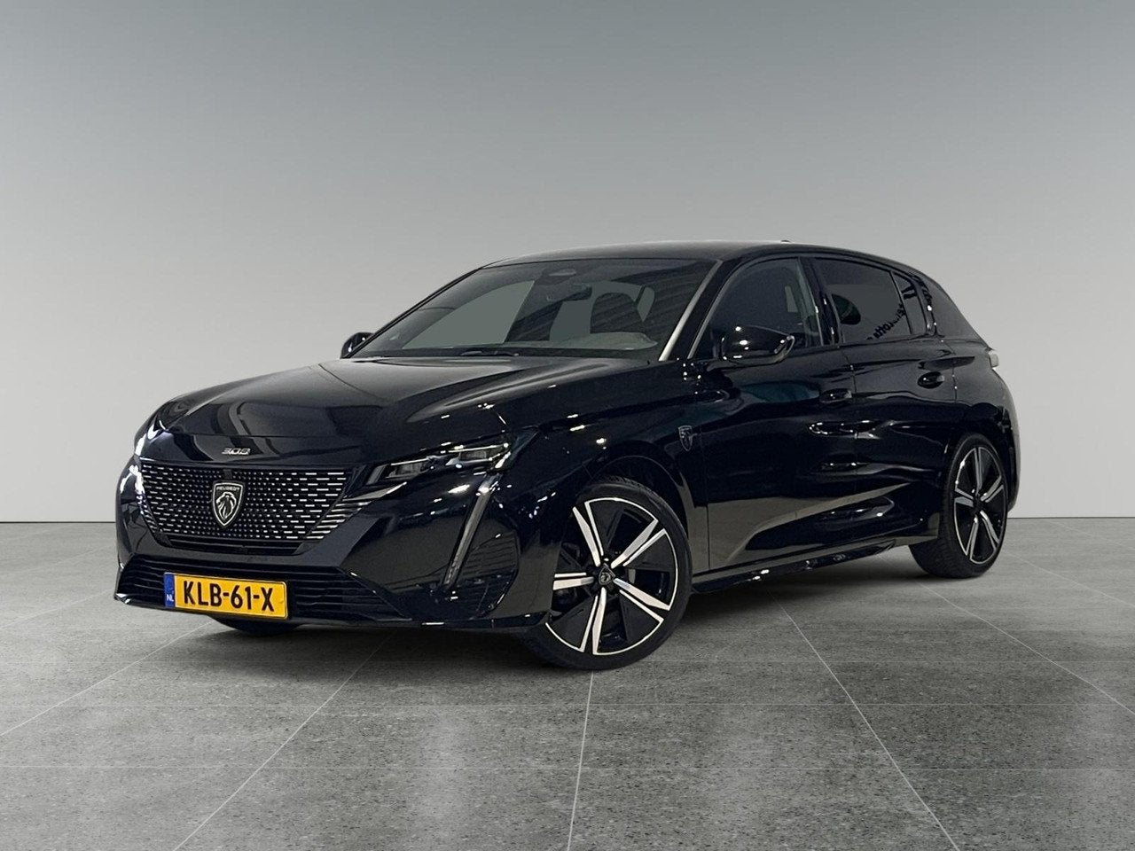 Peugeot 308 GT 1.2 Turbo 130pk EAT8 | FOCAL HIFI | 360 CAM, Automaat, Automatische klimaatregeling, Gebruikt, 1199 cc