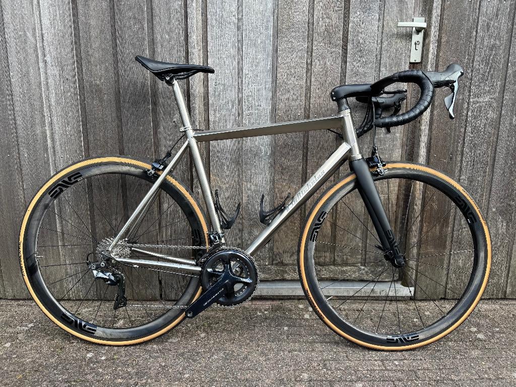 Van Nicholas Astraeus 2016, 28 inch, Gebruikt, Velgrem, Meer dan 20 versnellingen