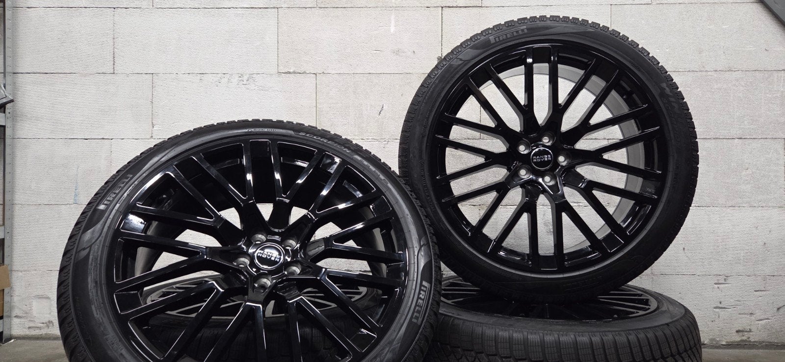 23" Range Rover Sport Vogue L460 L461 velgen winterbanden, Gebruikt, 285 mm, Banden en Velgen, Overige maten