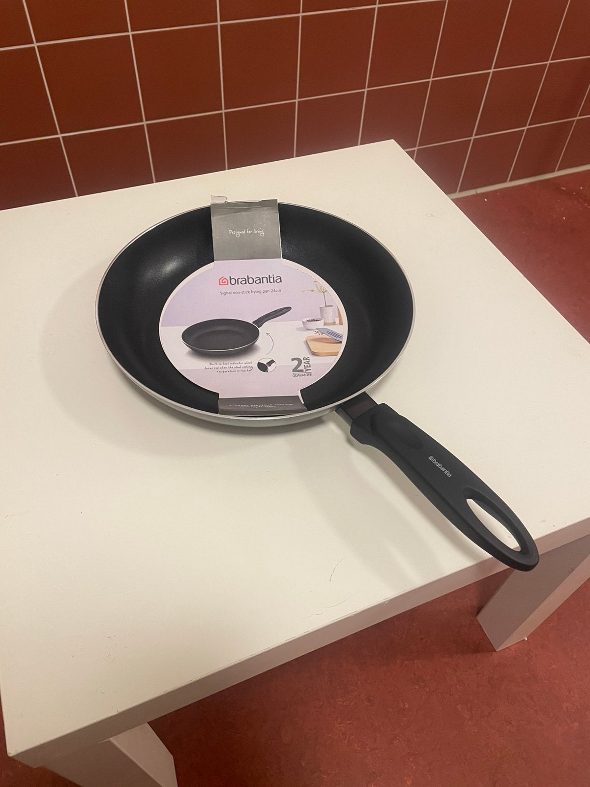 Brabantia Koekenpan 24 cm, nieuw!, Ophalen, Zo goed als nieuw, Rvs