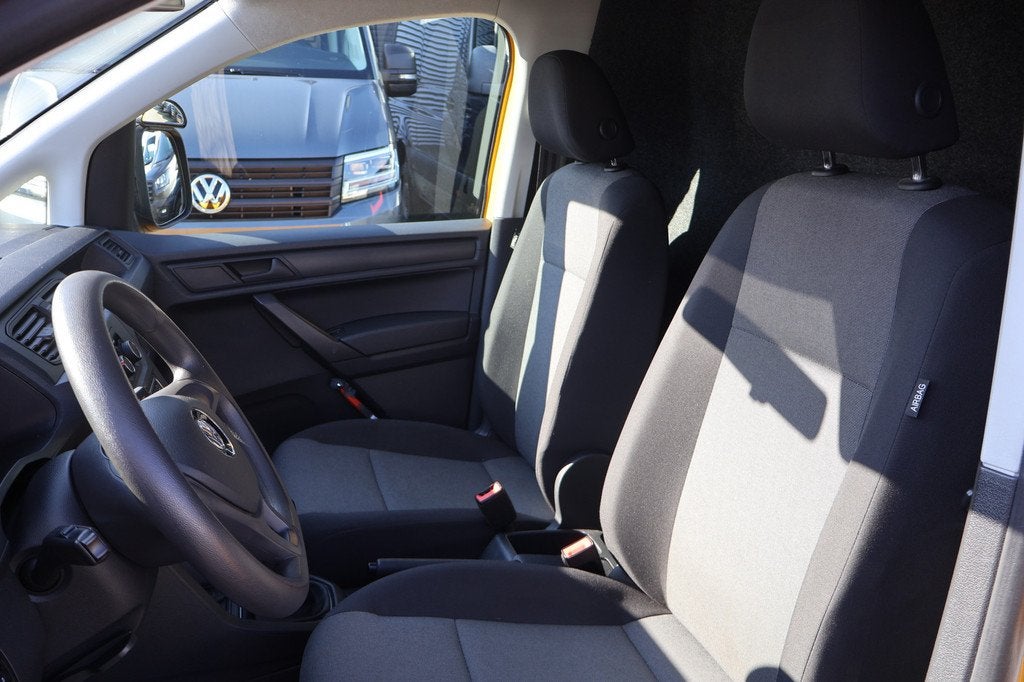 Volkswagen Caddy 2.0 TDI L1 H1 Airco Trekhaak (bj 2020), Stof, Gebruikt, Euro 6, 4 cilinders