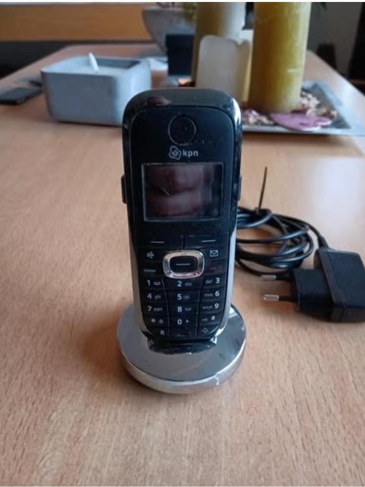 KPN Chicago 800M Micro (handset met oplader) als nieuw, 1 handset, Ophalen of Verzenden, Zo goed als nieuw, Info@gigaset.nl