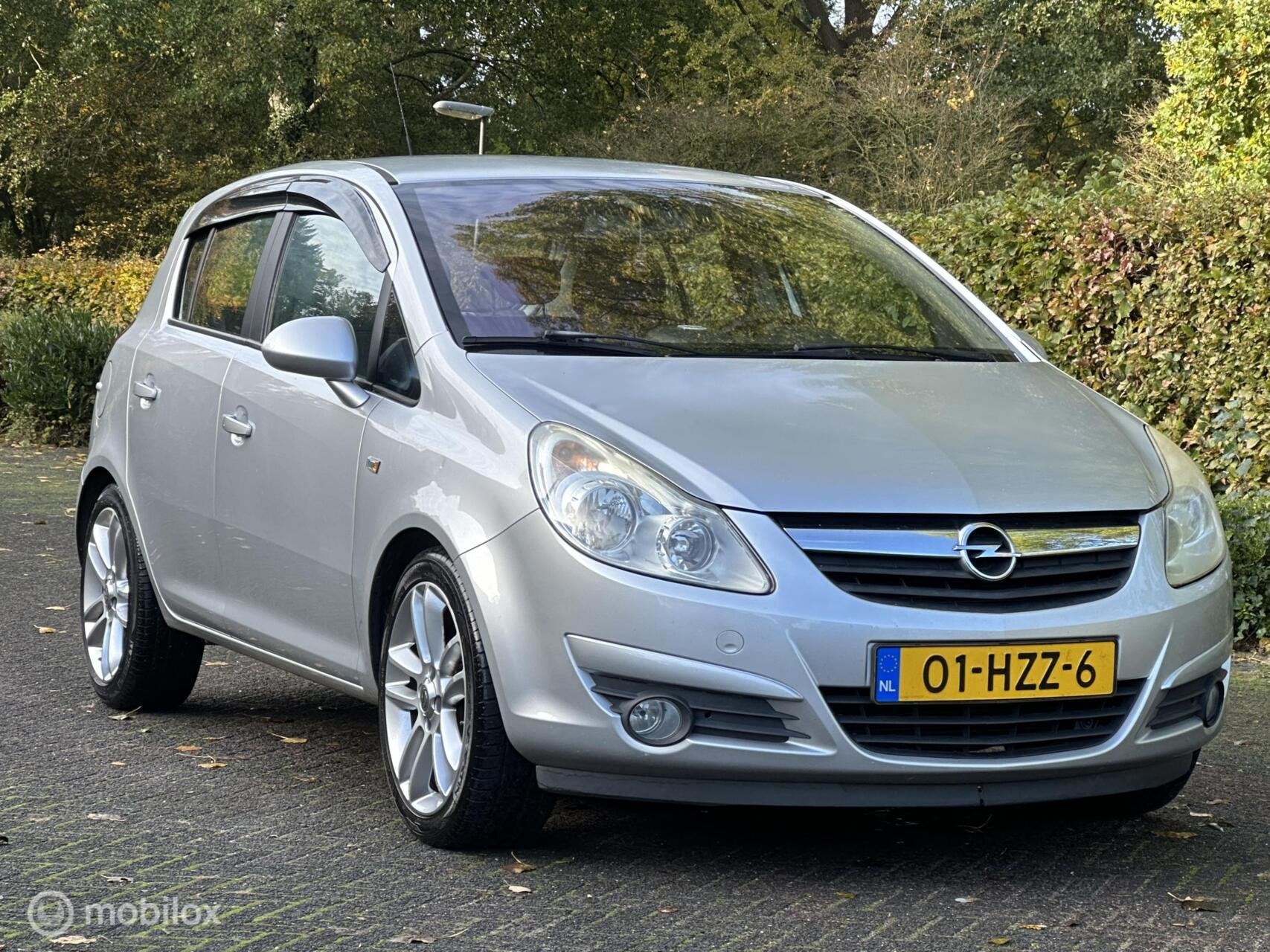 Opel Corsa 1.4-16V Cosmo|NAP|APK|STUUR|STLVW|LMV|PDC|OH DO|, Auto's, Voorwielaandrijving, 1063 kg, Gebruikt, 4 cilinders