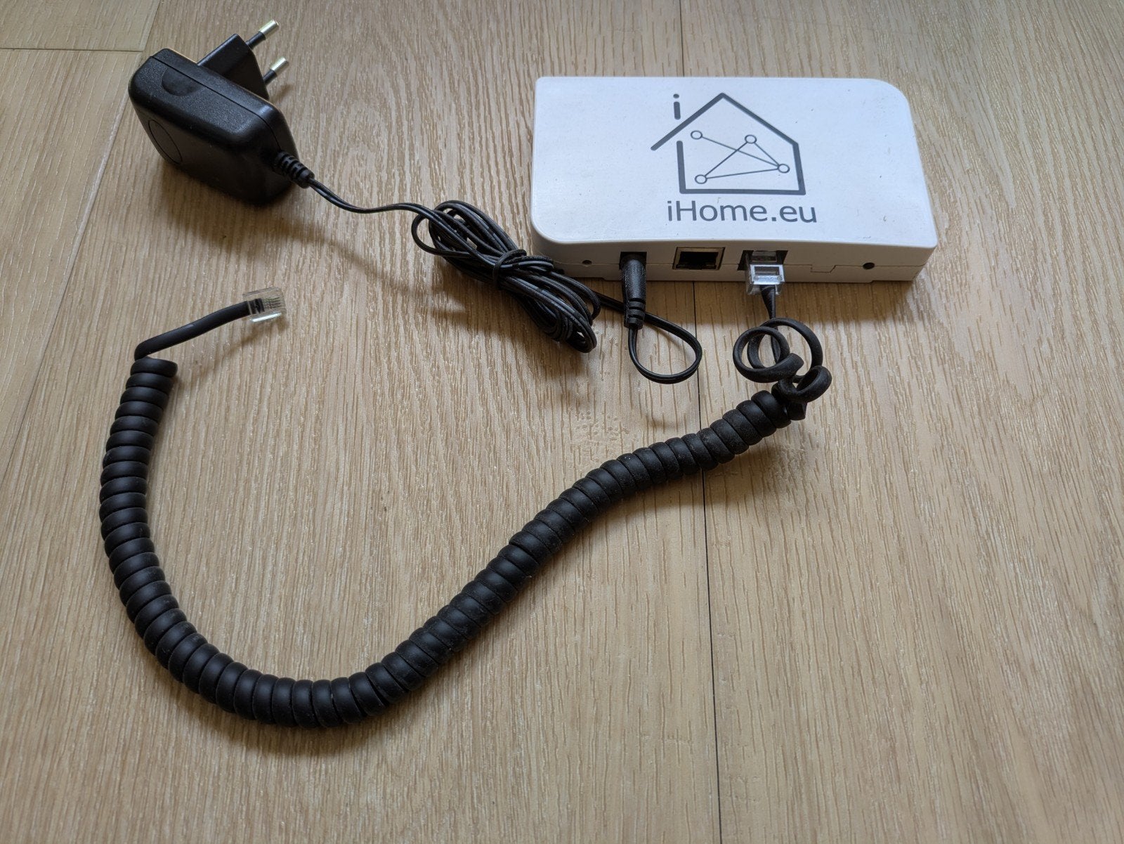 BeNext iHome Smart Home Gateway met P1 kabel, Telecommunicatie, Ophalen of Verzenden, Gebruikt