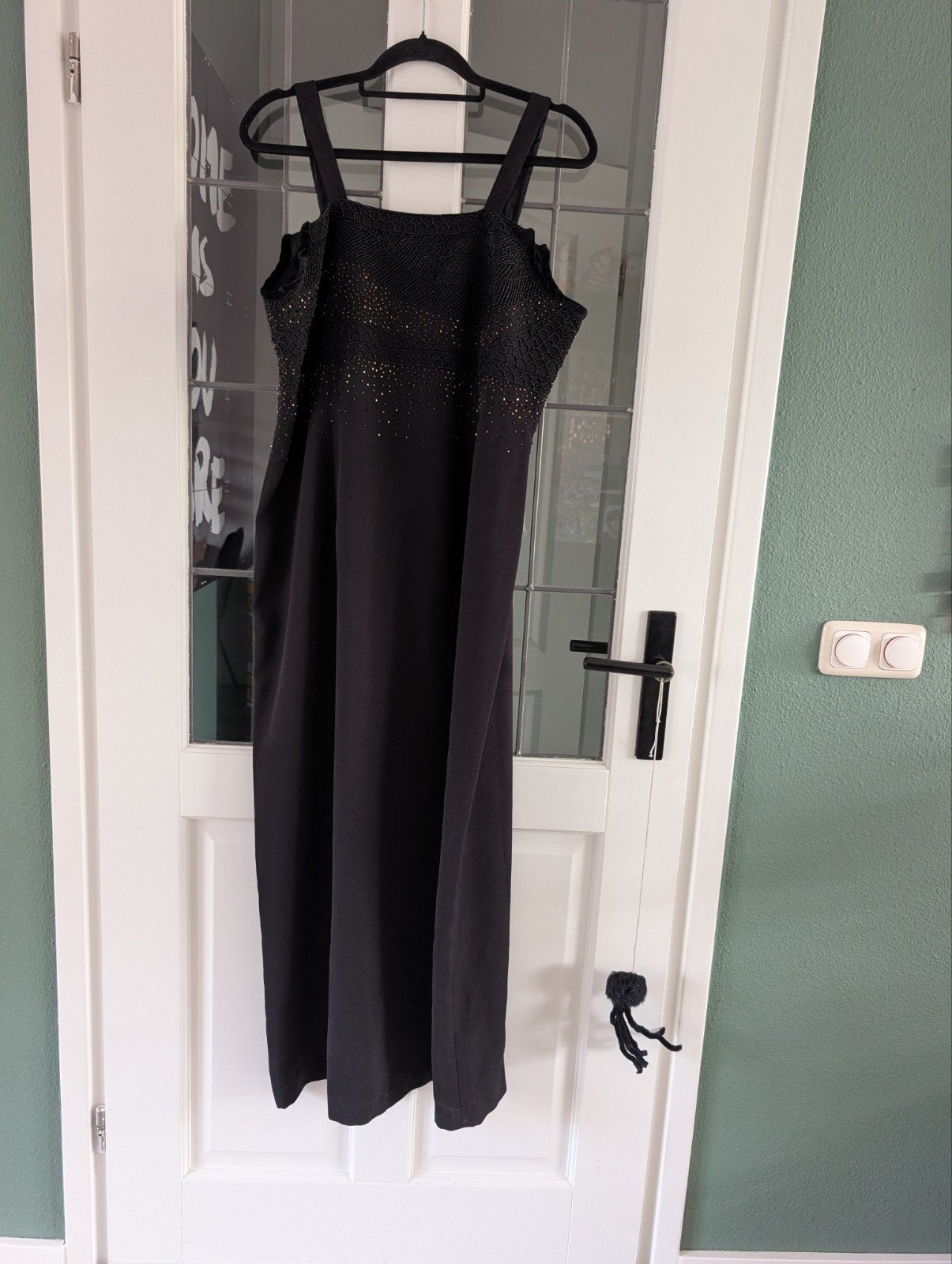 Elegante Zwarte Maxi Jurk met Kralen - Maat 42/44, Kleding | Dames, Jurken, Zwart, Maat 42/44 (L), Ophalen of Verzenden, Zo goed als nieuw