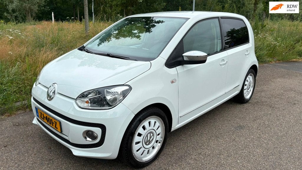Volkswagen Up! 1.0 high up! BlueMotion, Auto's, Volkswagen, Euro 5, Gebruikt, Electronic Stability Program (ESP), 4 stoelen