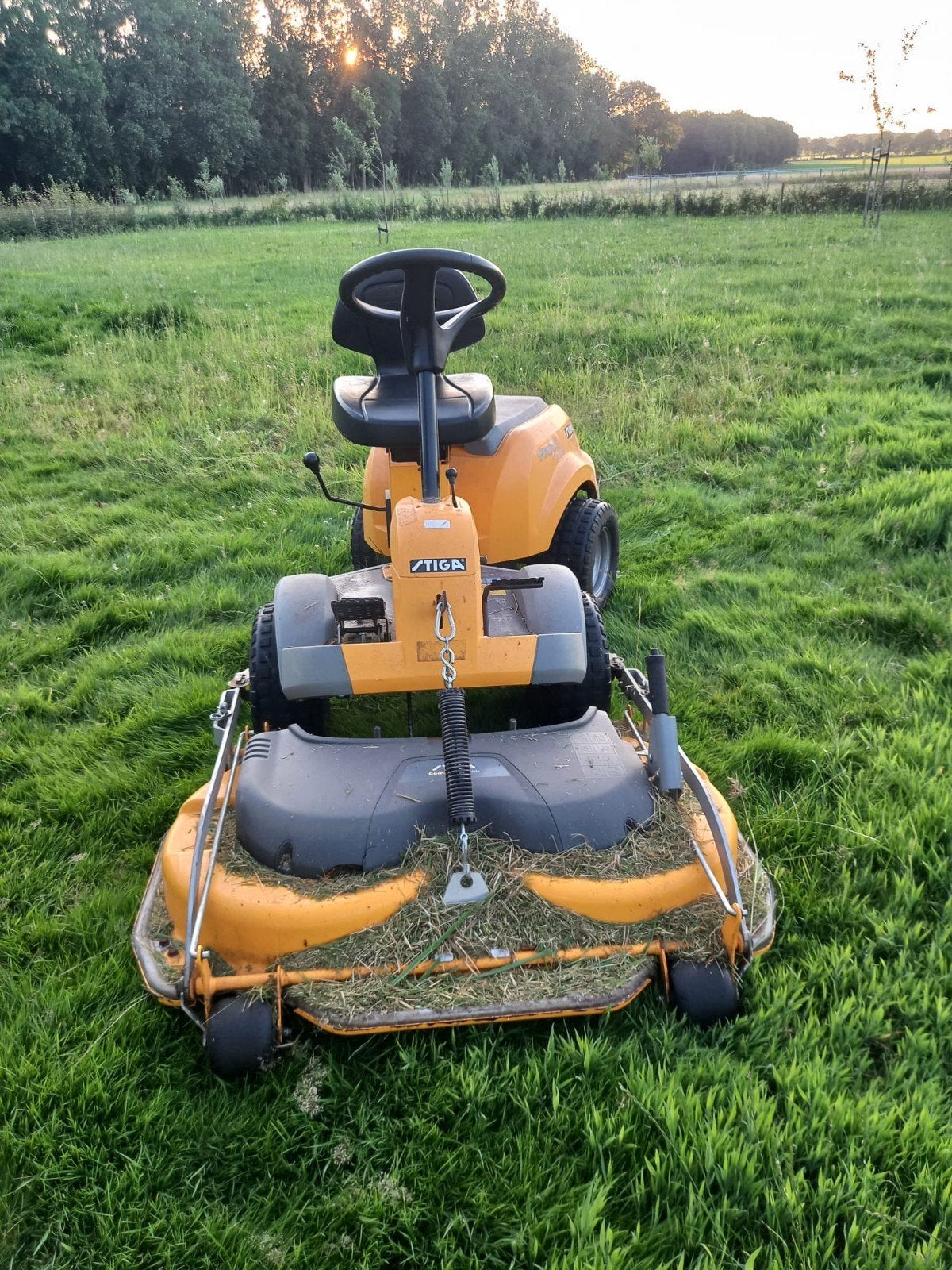 Stiga Park compact  zitmaaier, Ophalen, Cirkelmaaier, Gebruikt, Stiga