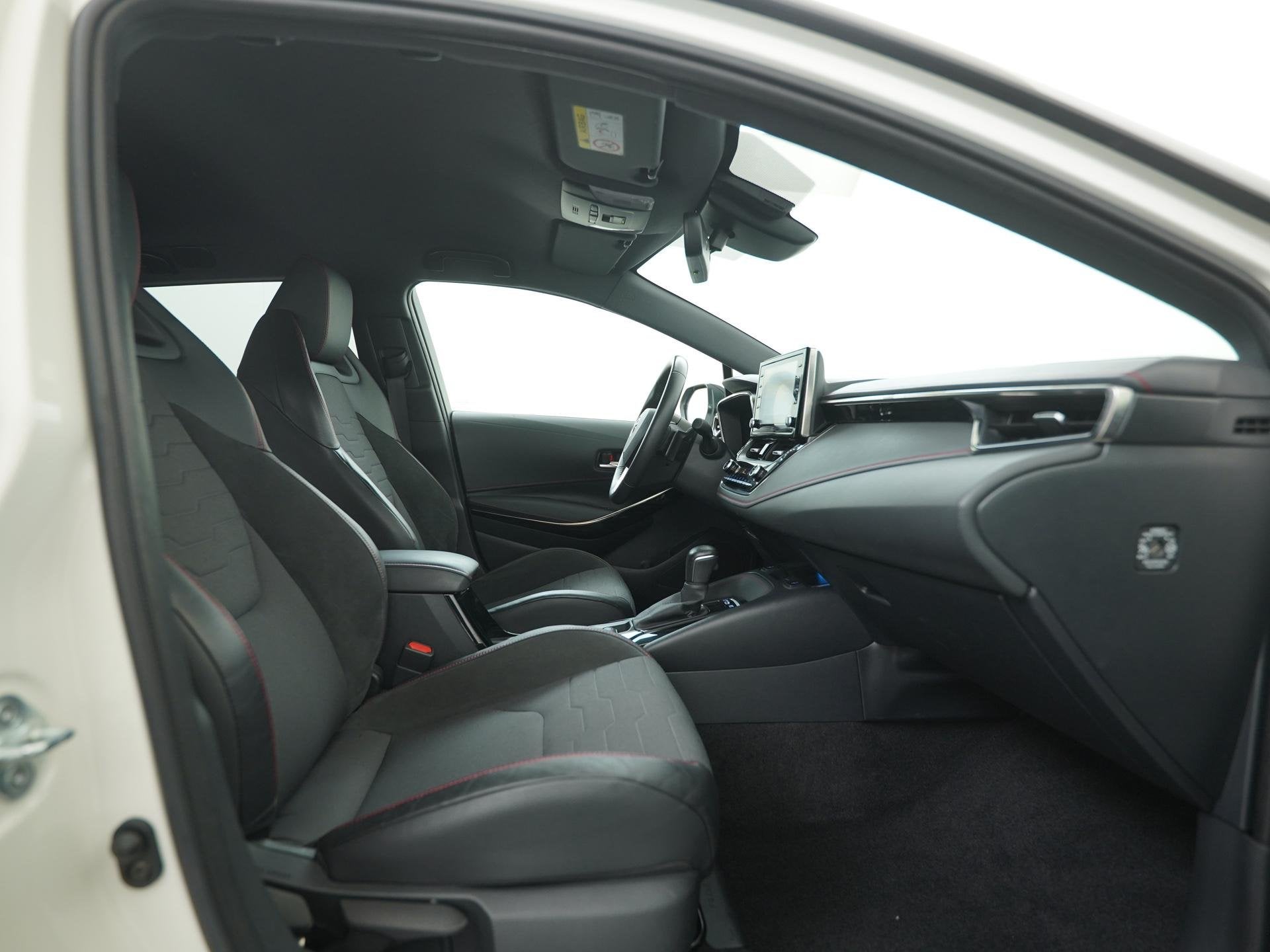 Toyota Corolla Touring Sports 2.0 Hybrid Executive Bi Tone |, Auto's, Gebruikt, Euro 6, 4 cilinders, Corolla