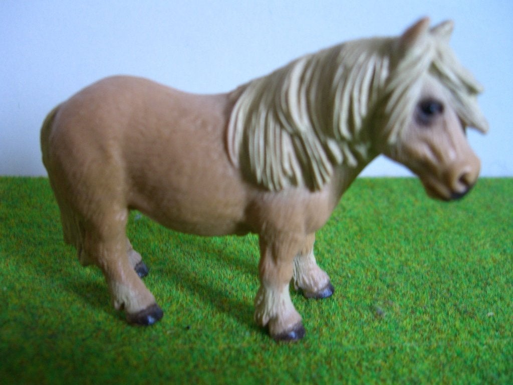 Schleich 13232 shetland pony, dierfiguur, Ophalen of Verzenden, Gebruikt, Paard, Beeldje of Figuurtje