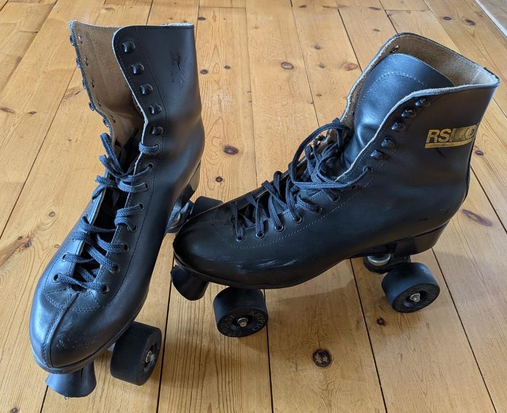 RSI zwarte leren rolschaatsen, maat 45, Overige merken, Overige typen, Ophalen of Verzenden, Zo goed als nieuw