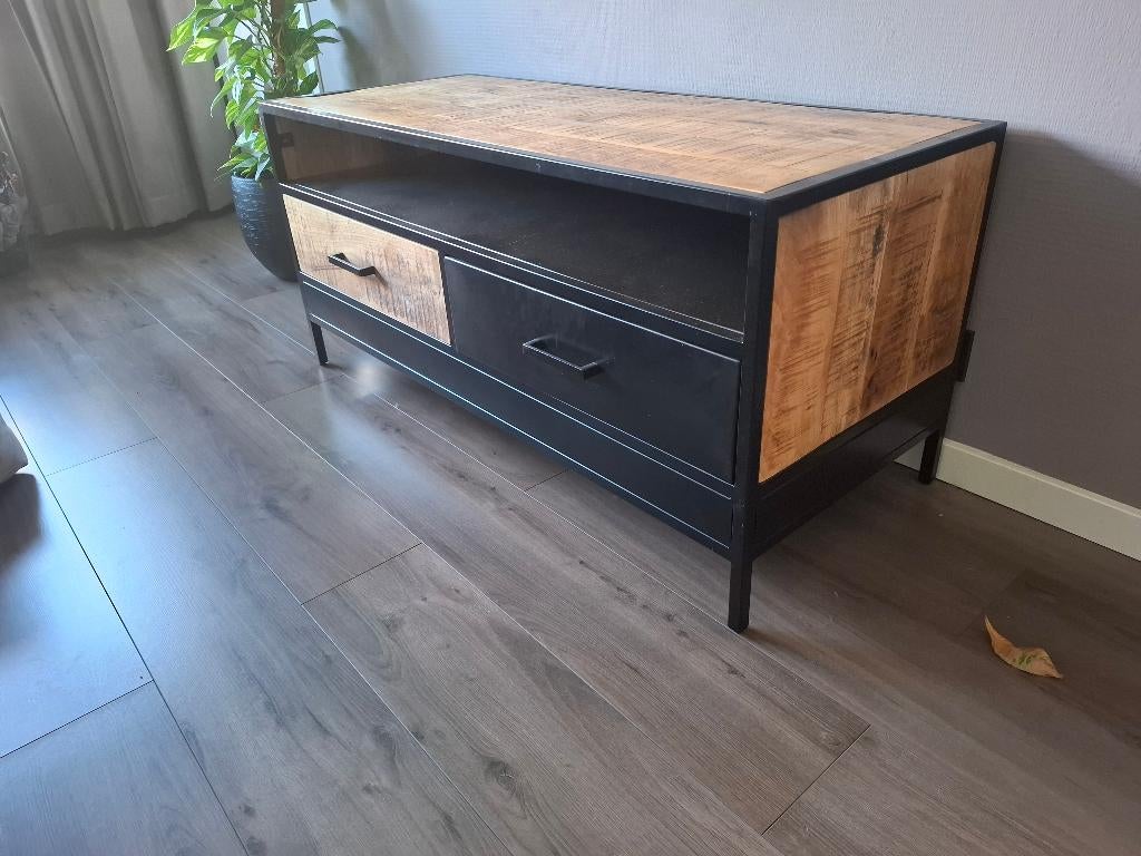 Tv meubel mangohout, Ophalen, 100 tot 150 cm, Overige materialen, Zo goed als nieuw