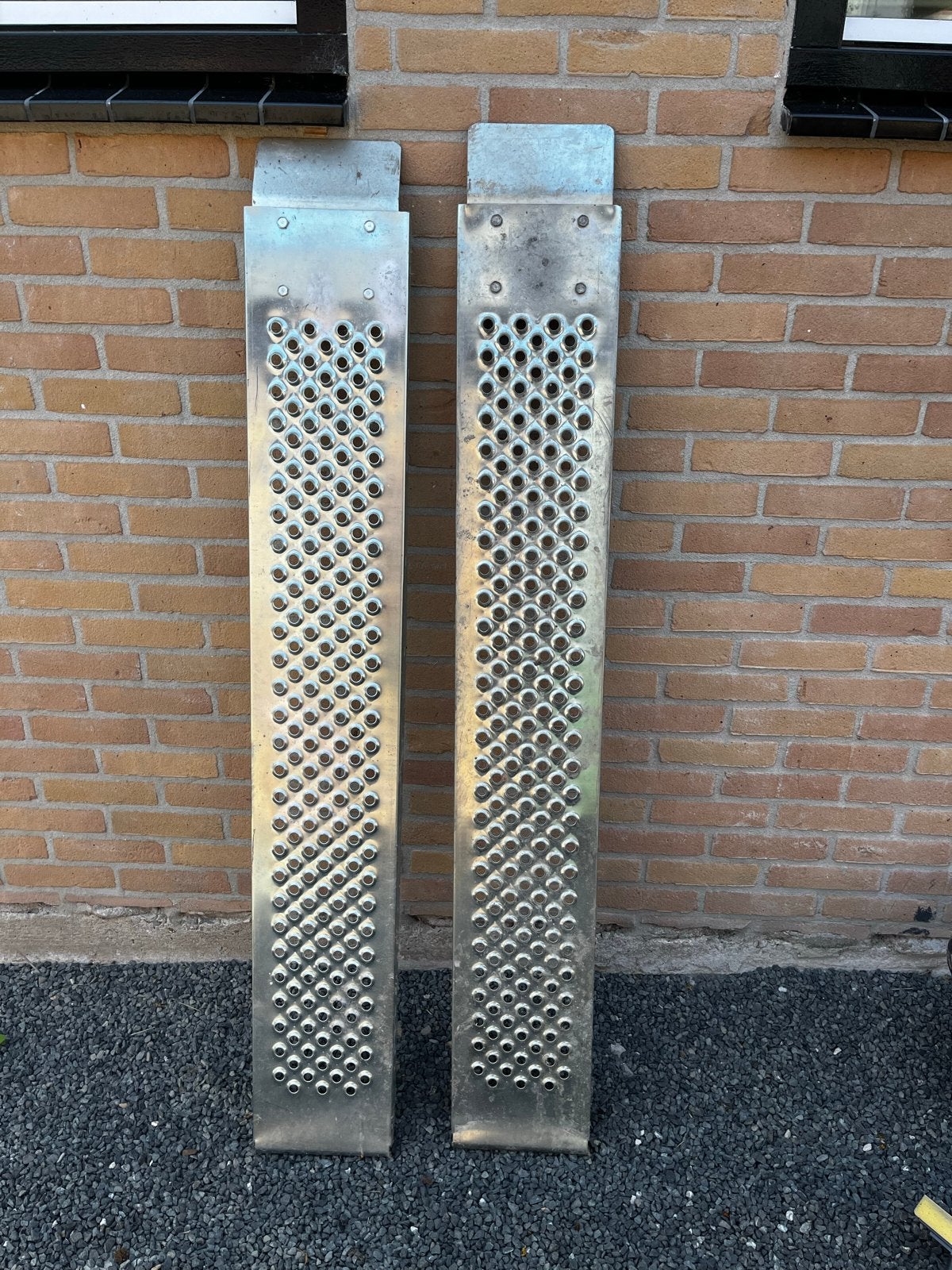 Stalen Oprijplaten (2 stuks) - 150x22 cm, Ophalen