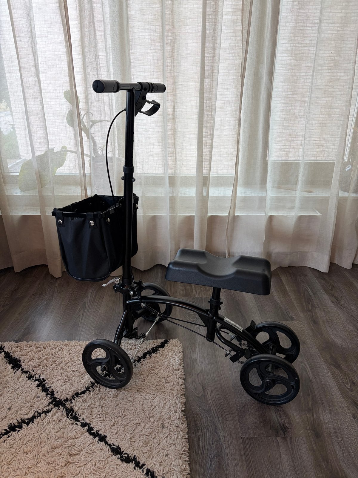 Knie step, Ophalen, Zo goed als nieuw