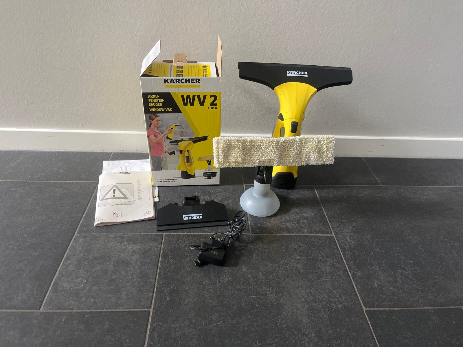 Kärcher WV 2 Plus N Window Vac - Zo goed als nieuw, Ophalen of Verzenden, Overige typen