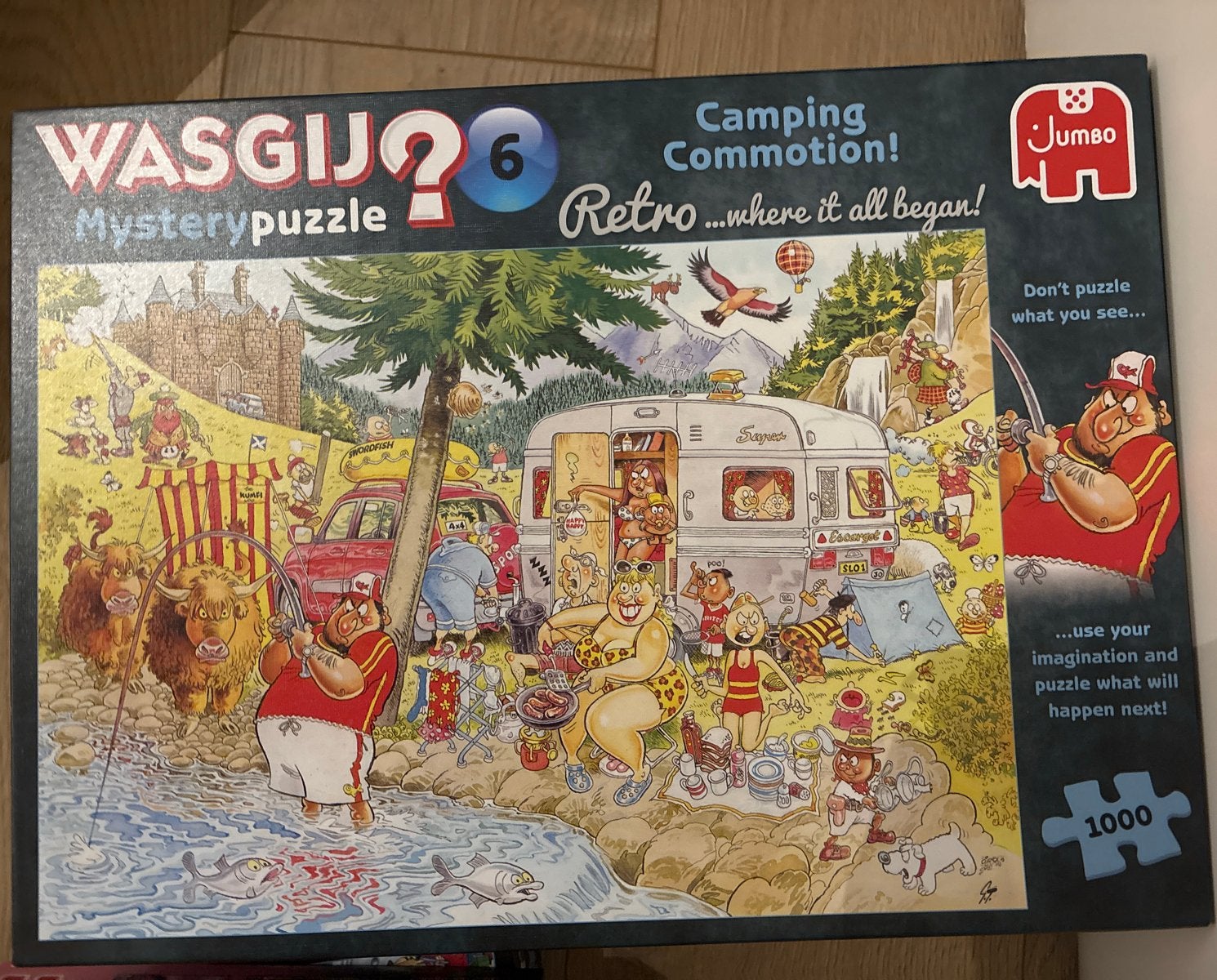 Wasgij Retro 6: Camping Commotion! 1000 stukjes, Ophalen of Verzenden, 500 t/m 1500 stukjes, Gebruikt, Legpuzzel