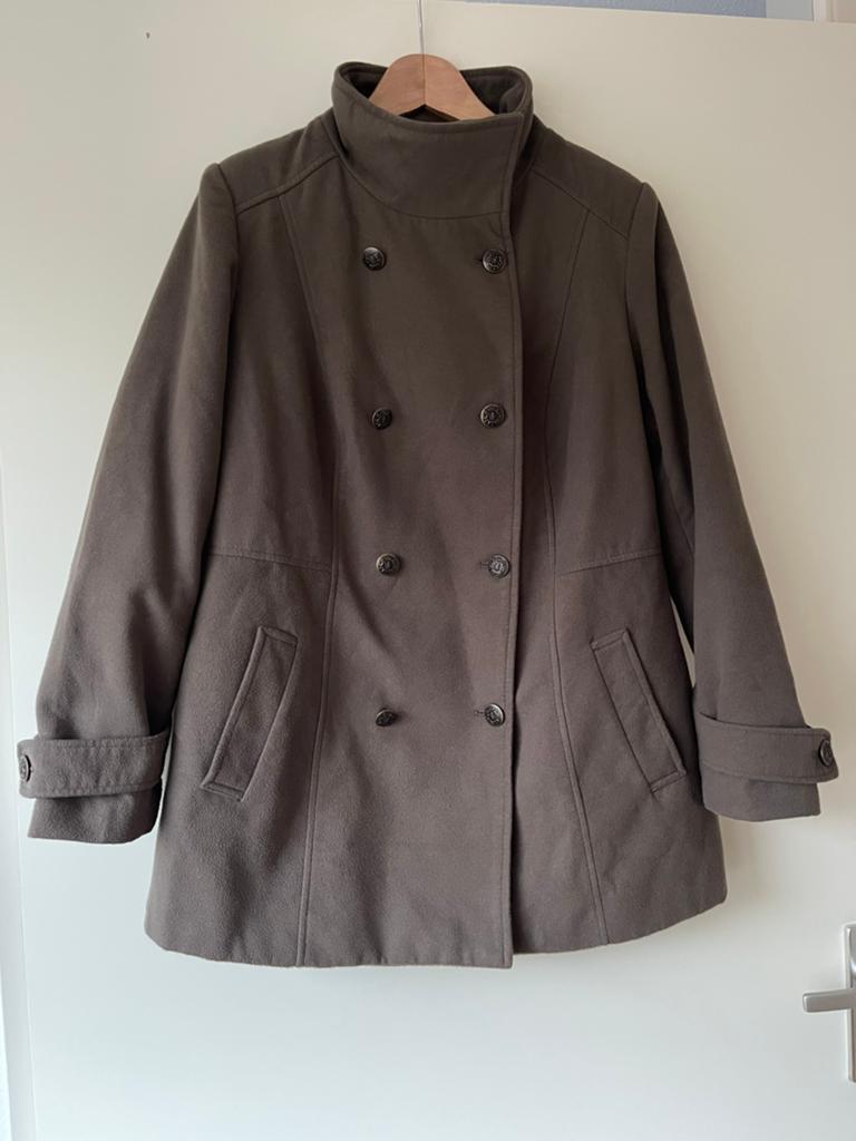 Damesjas, groen, maat 44, Kleding | Dames, Jassen | Winter, Ophalen of Verzenden, Zo goed als nieuw, Maat 42/44 (L), Groen