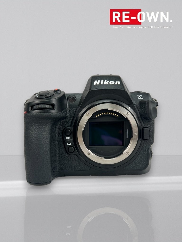 Nikon Z8 **nieuwstaat + doos + 6 maanden garantie**, Audio, Tv en Foto, Fotocamera's Digitaal, Draagriem, ,, Ophalen of Verzenden